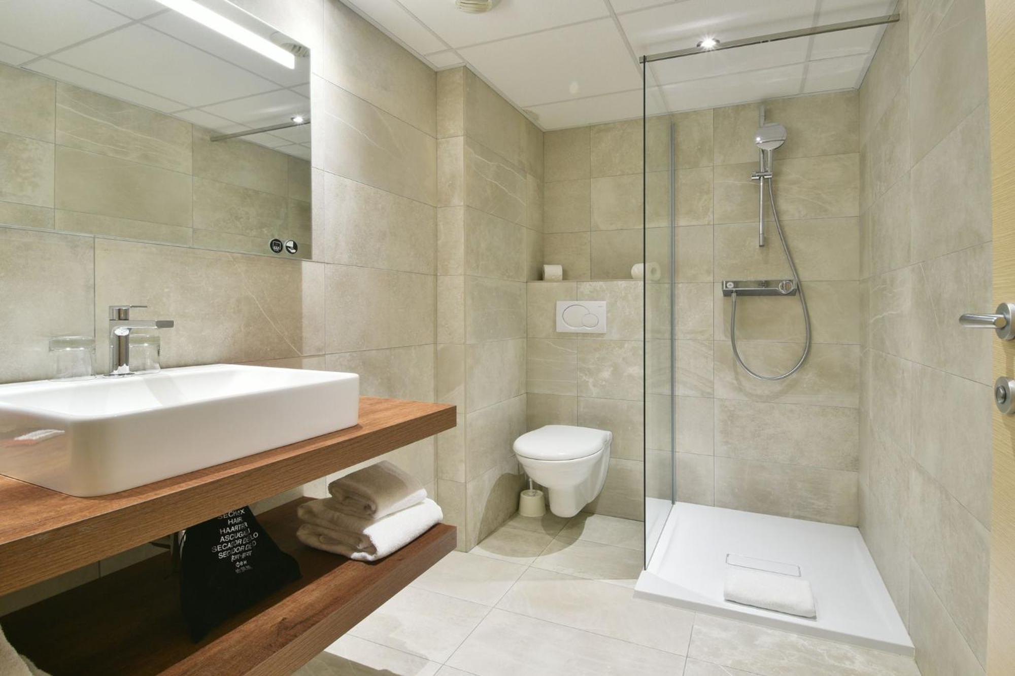 Hotel Le Rocher Calvi  Bagian luar foto